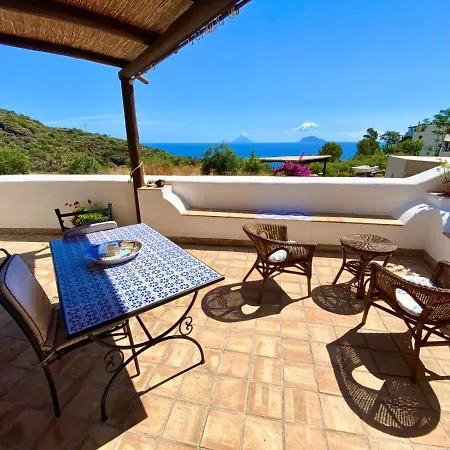 Vacanze Marina Longo סנטה מרינה סלינה