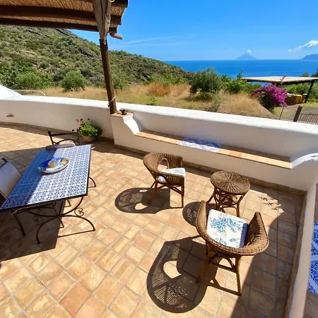 Vacanze Marina Longo סנטה מרינה סלינה