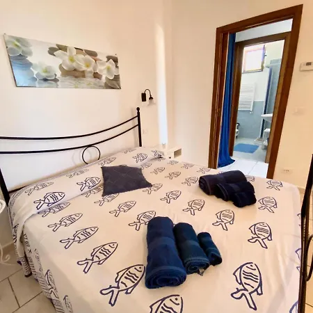 Vacanze Marina Longo בית נופש סנטה מרינה סלינה